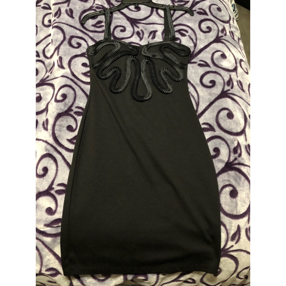 Classy Black Dress!